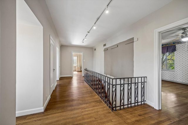 2047 University Boulevard, Houston, TX 77030