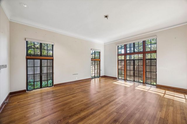 2047 University Boulevard, Houston, TX 77030