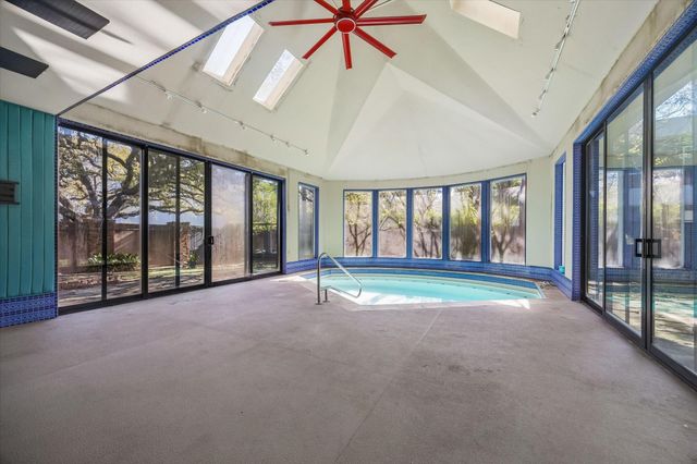 2047 University Boulevard, Houston, TX 77030