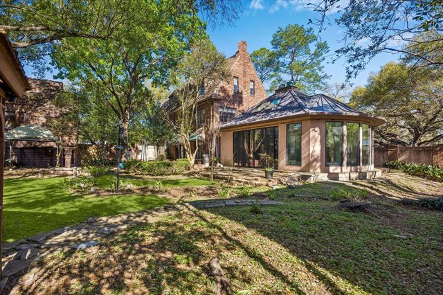 2047 University Boulevard, Houston, TX 77030