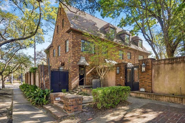 2047 University Boulevard, Houston, TX 77030