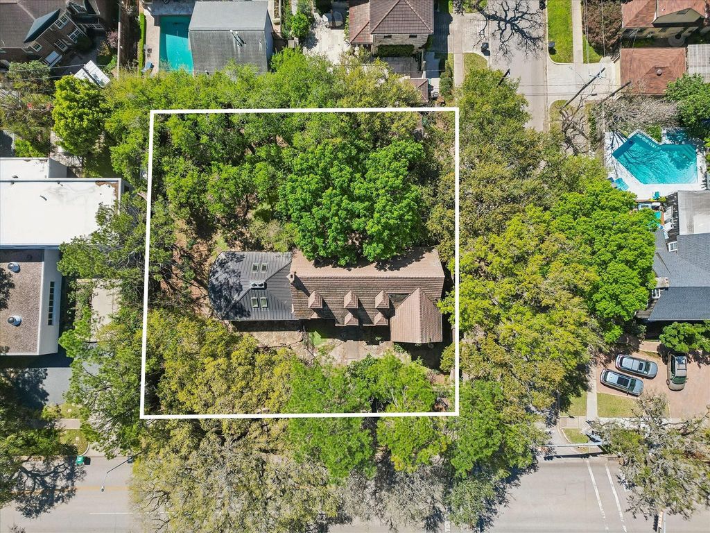 2047 University Boulevard, Houston, TX 77030