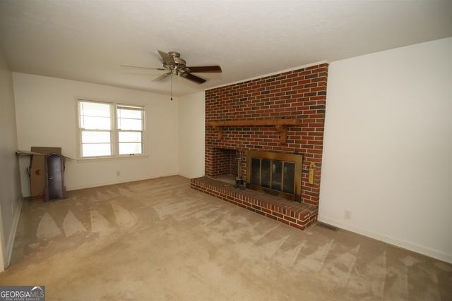 121 Alton Drive, Lagrange, GA 30240