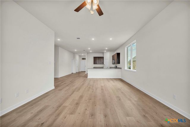 1229 Dowdy Drive, Belton, TX 76513