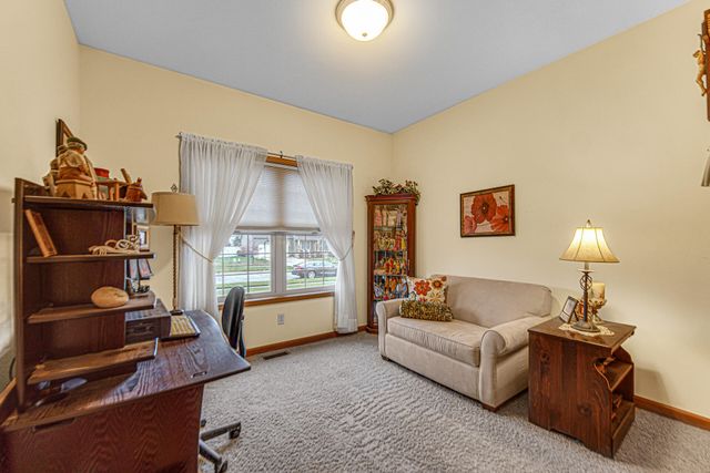 3252 Mockingbird Lane, Valparaiso, IN 46383