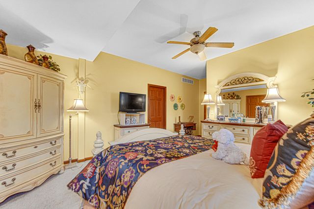 3252 Mockingbird Lane, Valparaiso, IN 46383