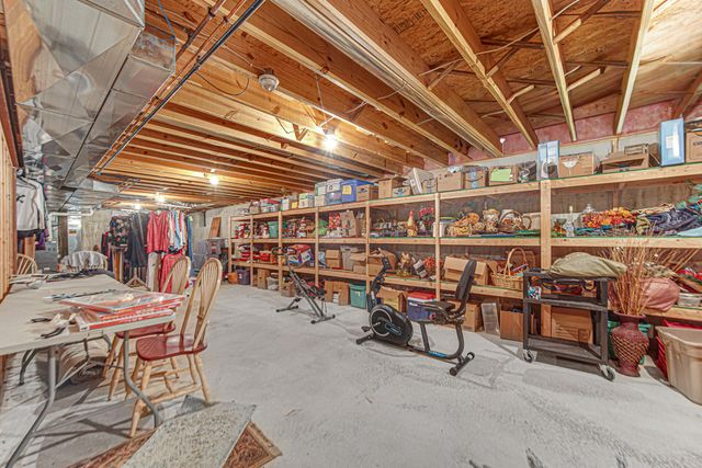 3252 Mockingbird Lane, Valparaiso, IN 46383