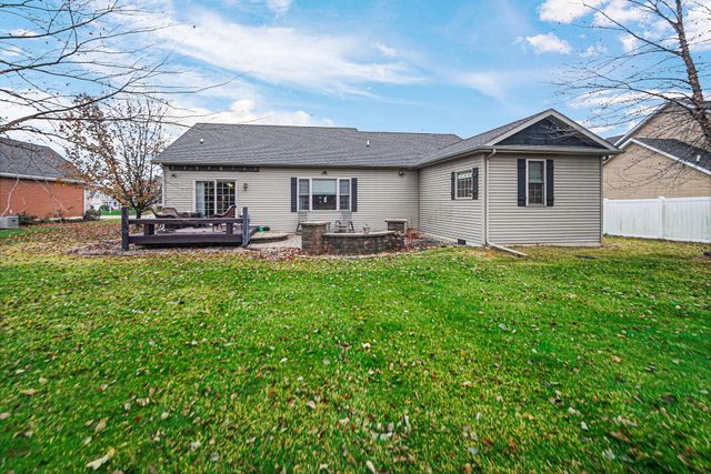 3252 Mockingbird Lane, Valparaiso, IN 46383