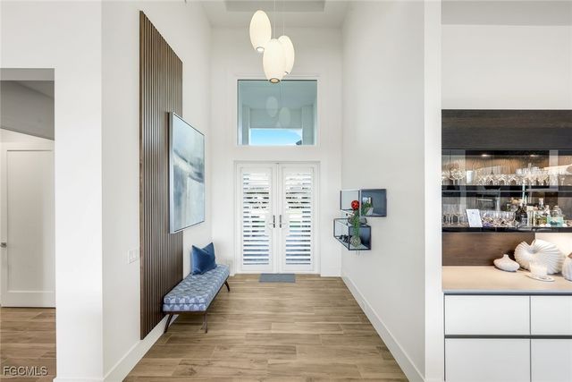 428 SW 39th AVE, Cape Coral, FL 33991