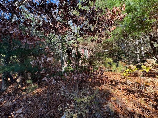 60 Richards Lane, Barnstable, MA 02632