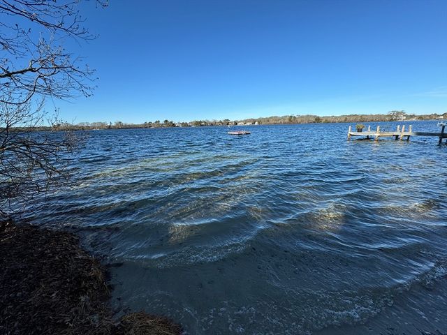 60 Richards Lane, Barnstable, MA 02632