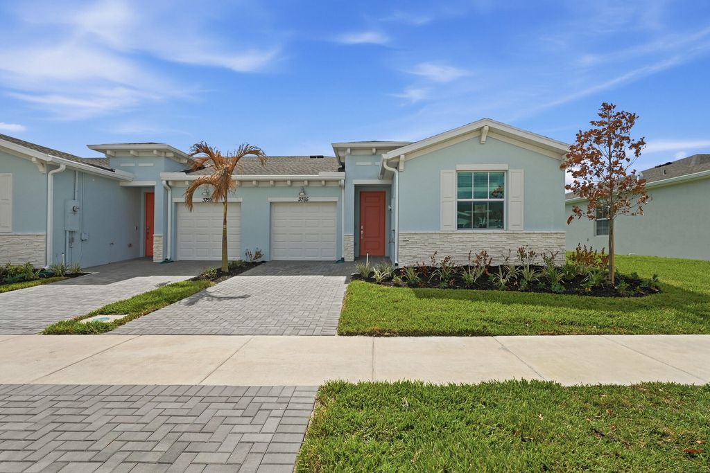 3765 Harborside Avenue, Fort Pierce, FL 34946