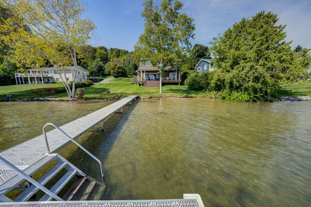 2181 S Lake Shore Drive, Centerville Twp, MI 49653