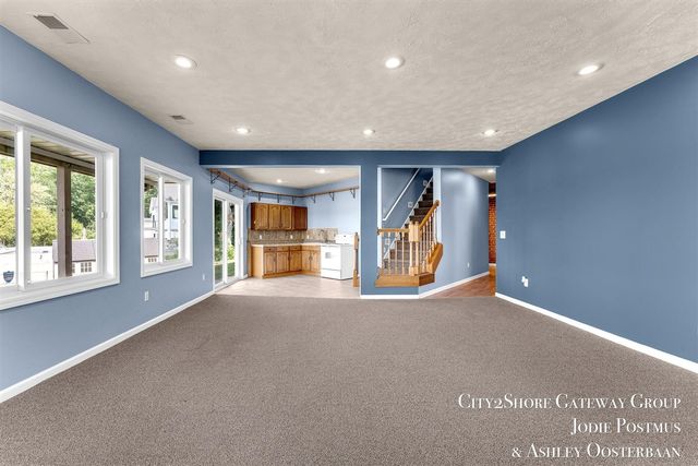 11725 Wabasis Lake Drive, Greenville, MI 48838