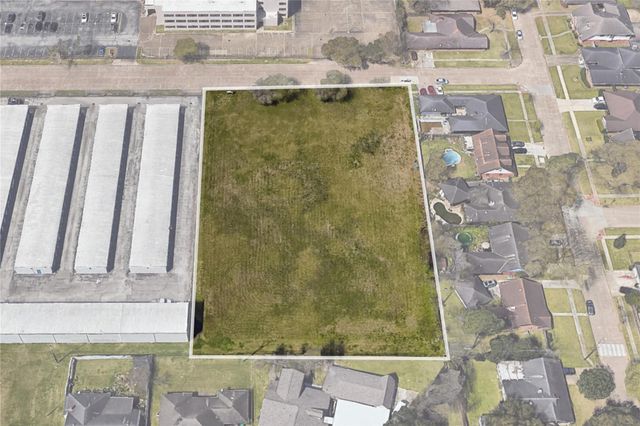 8905 Hinman Street, Houston, TX 77061