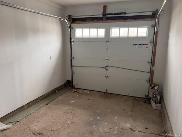 617 Alwick Avenue, West Islip, NY 11795