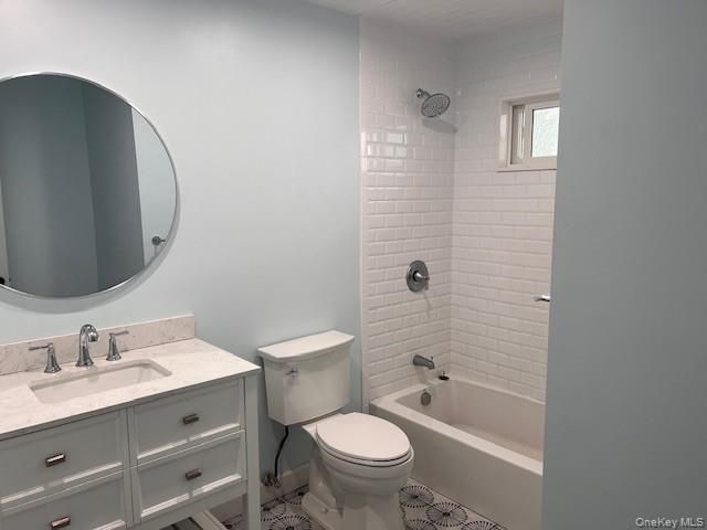 617 Alwick Avenue, West Islip, NY 11795