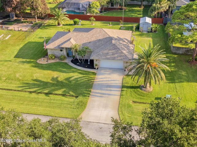 120 Nesbitt Street NE, Palm Bay, FL 32907