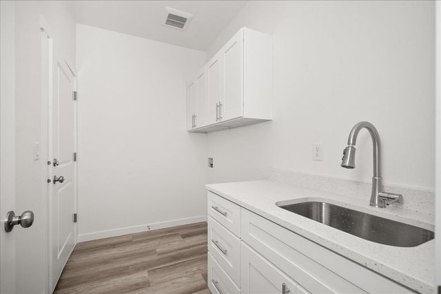 2616 E Wellesley Ave, Spokane, WA 99217