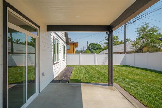 2616 E Wellesley Ave, Spokane, WA 99217