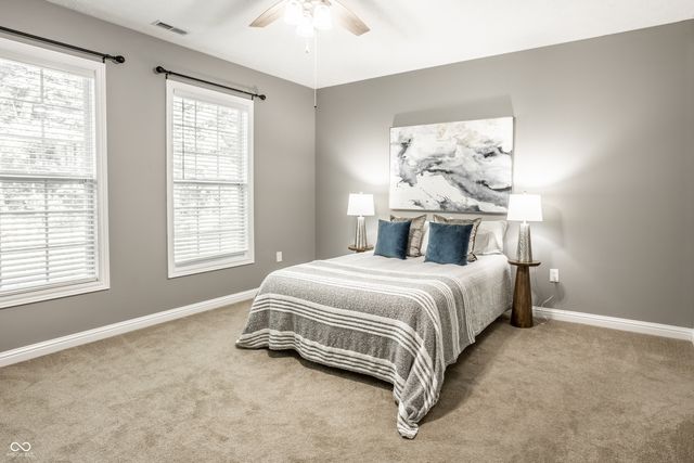 6825 Harbour Woods Overlook, Noblesville, IN 46062