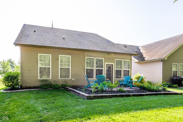 6825 Harbour Woods Overlook, Noblesville, IN 46062