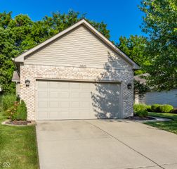 6825 Harbour Woods Overlook, Noblesville, IN 46062