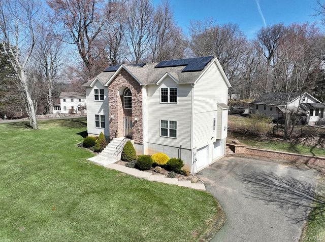 3 Polo Court, Suffern, NY 10901