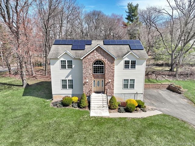 3 Polo Court, Suffern, NY 10901