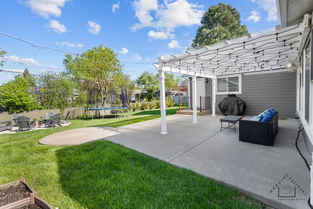 575 Olive Street, Hoffman Estates, IL 60169