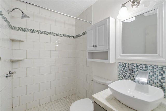 102 Juniper Ridge, Shelburne, VT 05403