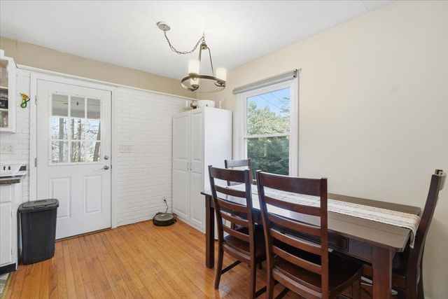 102 Juniper Ridge, Shelburne, VT 05403