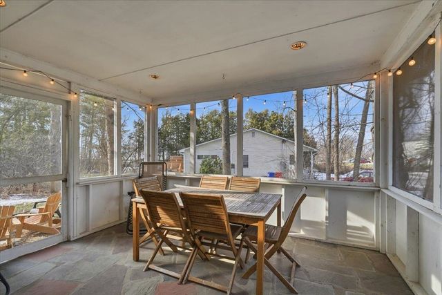 102 Juniper Ridge, Shelburne, VT 05403