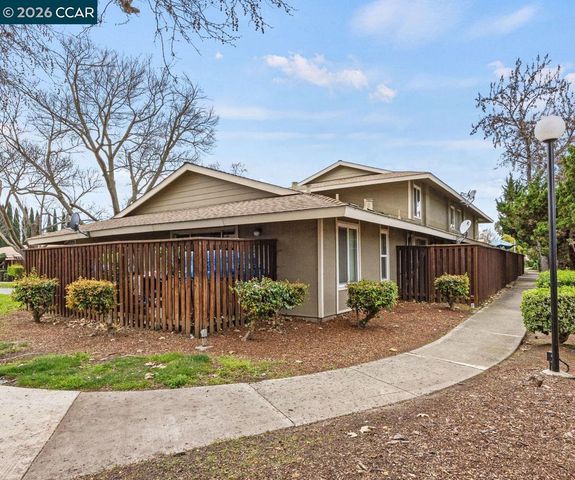 2069 Olivera Rd E, Concord, CA 94520