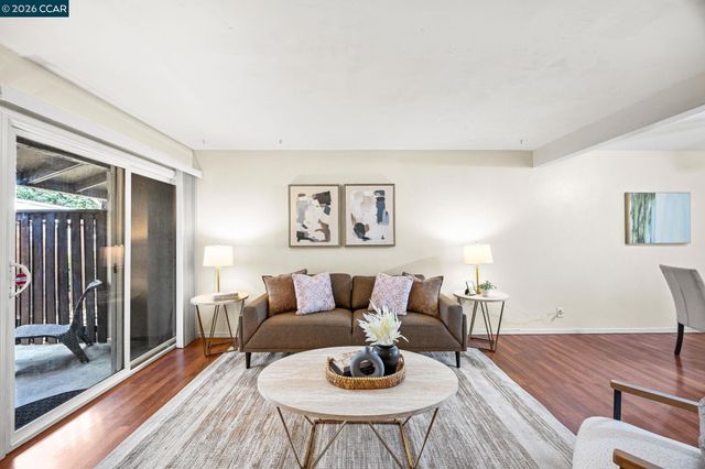 2069 Olivera Rd E, Concord, CA 94520