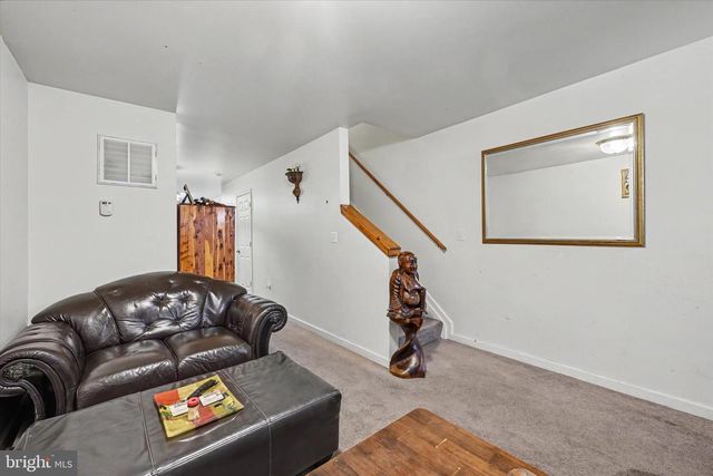 1432 N MOUNT ST, Baltimore, MD 21217