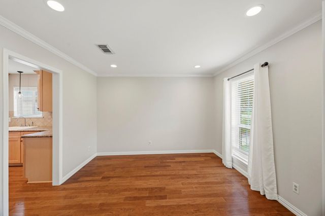 6131 Yarwell Drive, Houston, TX 77096