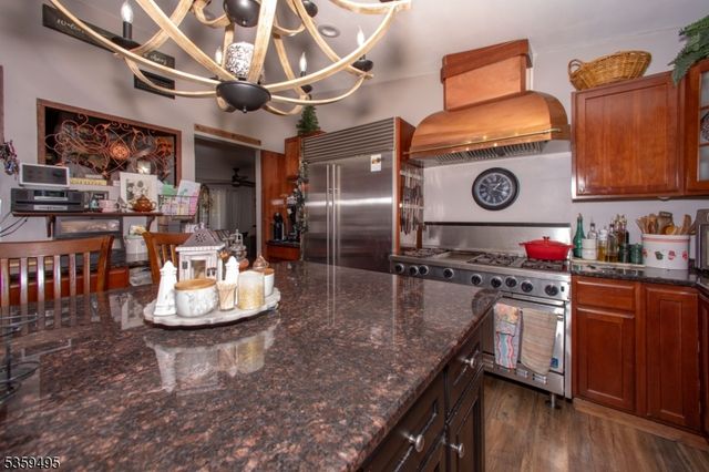 76 Glen Rd, Wantage Twp., NJ 07461