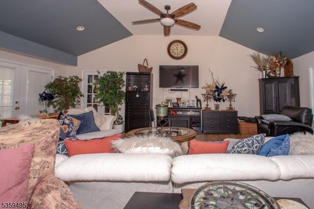 76 Glen Rd, Wantage Twp., NJ 07461