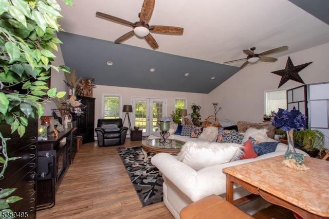 76 Glen Rd, Wantage Twp., NJ 07461
