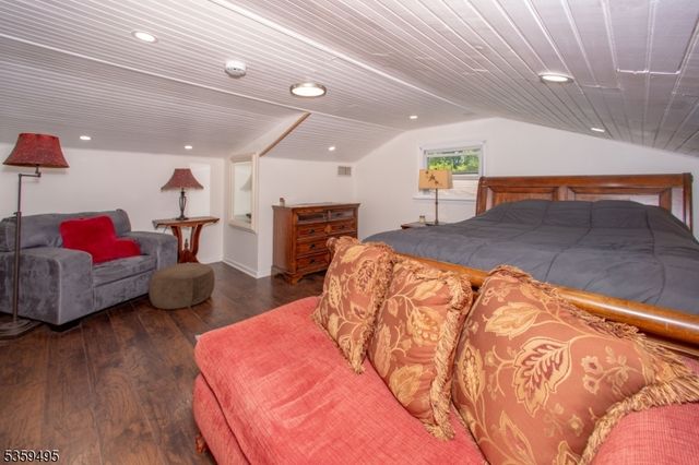 76 Glen Rd, Wantage Twp., NJ 07461