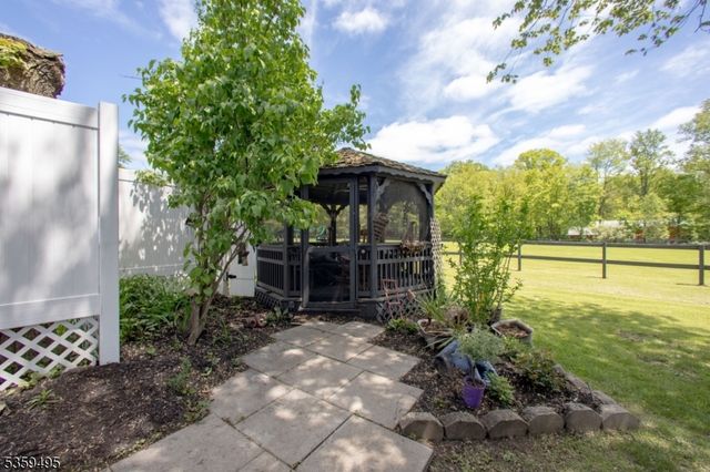 76 Glen Rd, Wantage Twp., NJ 07461