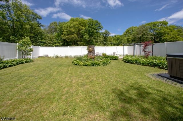 76 Glen Rd, Wantage Twp., NJ 07461
