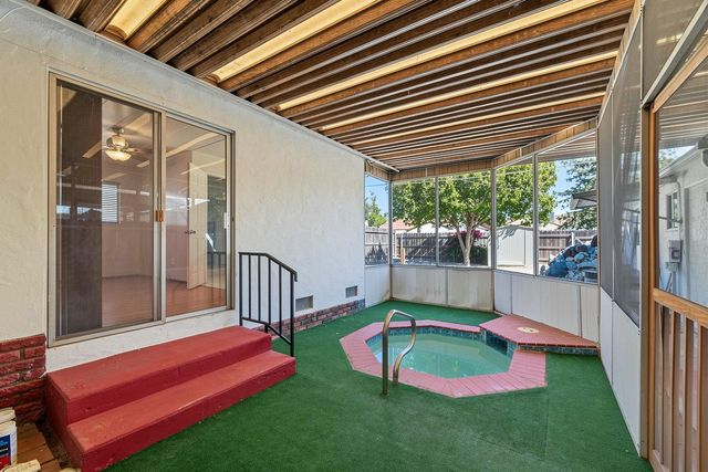 324 Wilson Ave, Modesto, CA 95354