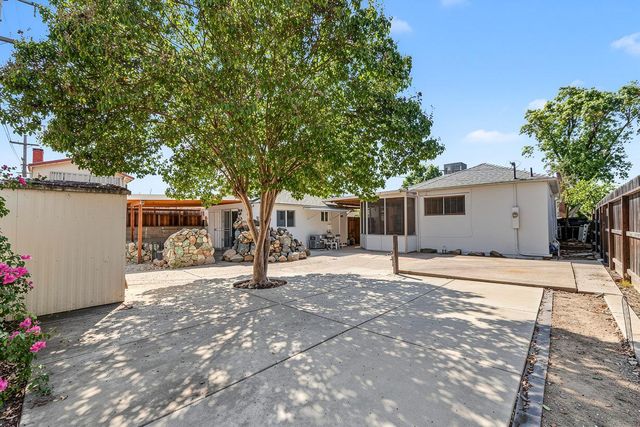 324 Wilson Ave, Modesto, CA 95354