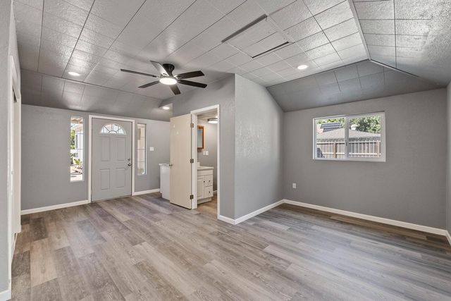 324 Wilson Ave, Modesto, CA 95354