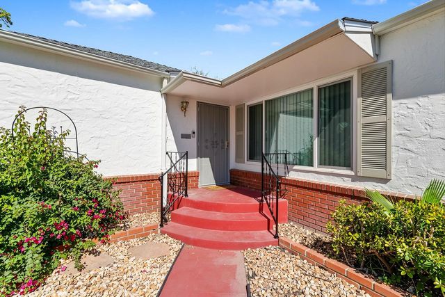 324 Wilson Ave, Modesto, CA 95354