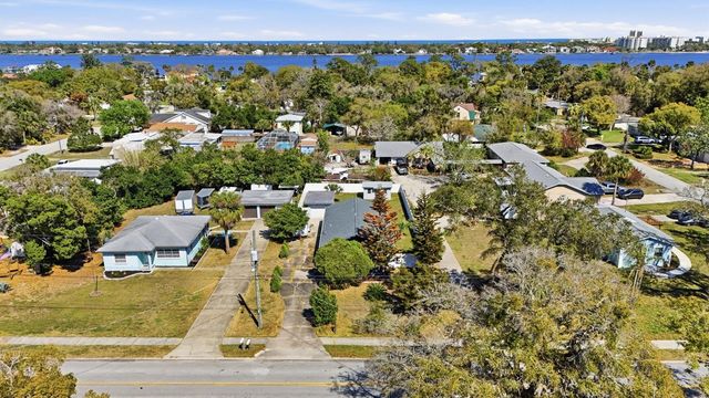 231 N RIDGEWOOD AVENUE, Ormond Beach, FL 32174