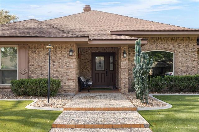 2421 Robin Avenue, Mcallen, TX 78504