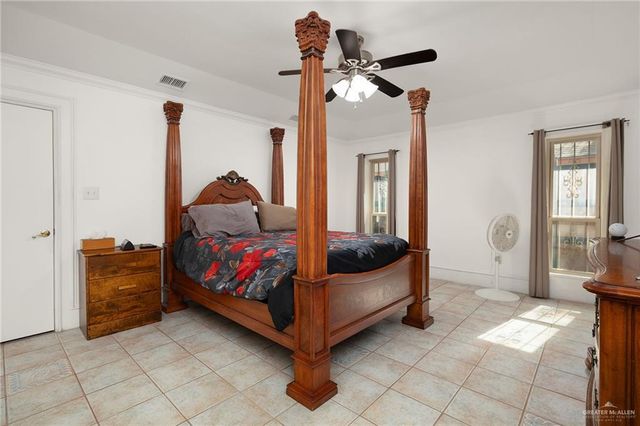 2421 Robin Avenue, Mcallen, TX 78504